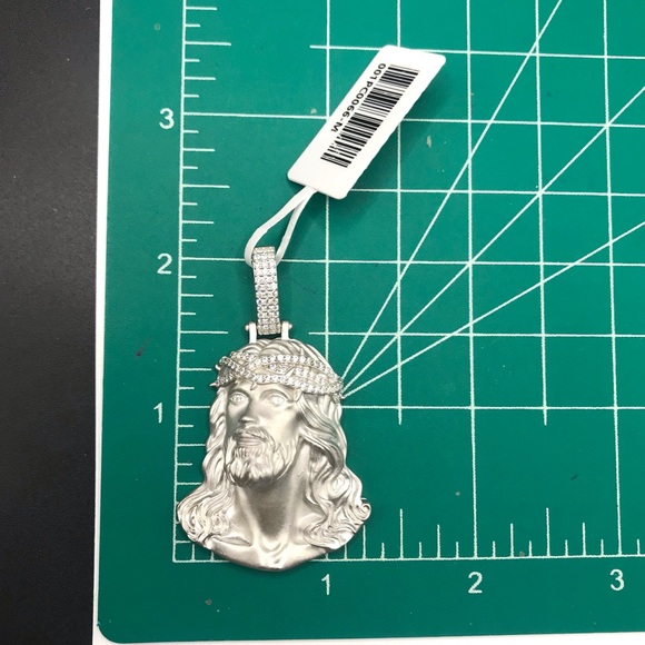 925 Sterling Silver 0.80CT MOISSANITE Jesus Men’s Pendant - Picture 11 of 13